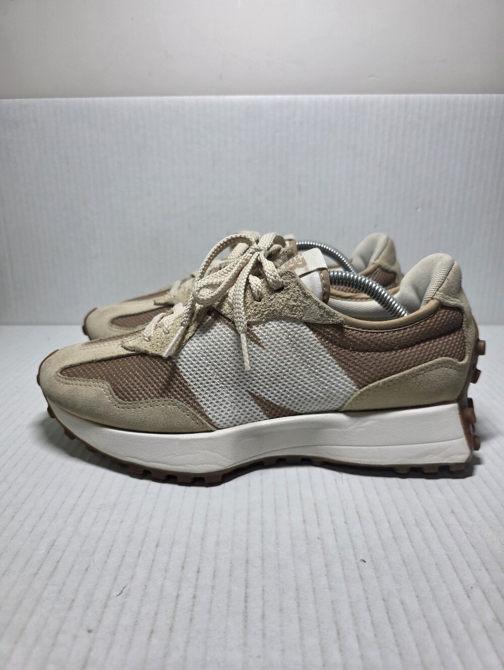 New Balance 327 Men 6D Women 7.5D Bone Mindful Gray Tan Cream
